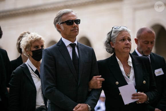 Paul Belmondo, Florence Belmondo, Muriel Belmondo et la famille Belmondo - Cérémonie d'hommage national à Jean-Paul Belmondo à l'Hôtel des Invalides à Paris, France, le 9 septembre 2021. © Romain Gaillard / Pool / Bestimage Ceremony of national tribute to French actor Jean-Paul Belmondo at the Hotel des Invalides in Paris, France, on September 9, 2021.