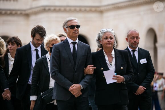 Paul Belmondo, Florence Belmondo et la famille Belmondo - Cérémonie d'hommage national à Jean-Paul Belmondo à l'Hôtel des Invalides à Paris, France, le 9 septembre 2021. © Romain Gaillard / Pool / Bestimage Ceremony of national tribute to French actor Jean-Paul Belmondo at the Hotel des Invalides in Paris, France, on September 9, 2021.