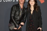 Calogero si fier au côté de sa jolie fille, le chanteur partage un tapis rouge prestigieux avec Romy (PHOTOS)