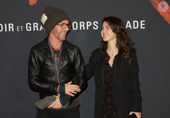 Calogero Maurici et sa fille Romy Maurici lors de l'avant-première du film "Monsieur Aznavour" au cinéma Le Grand Rex à Paris le 22 octobre 2024. © Coadic Guirec / Bestimage 