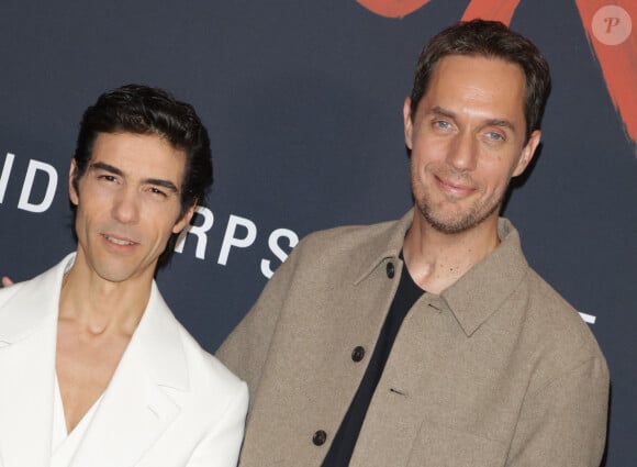 Tahar Rahim, Grand Corps Malade ( GCM, Fabien Marsaud) lors de l'avant-première du film "Monsieur Aznavour" au cinéma Le Grand Rex à Paris le 22 octobre 2024. © Coadic Guirec / Bestimage