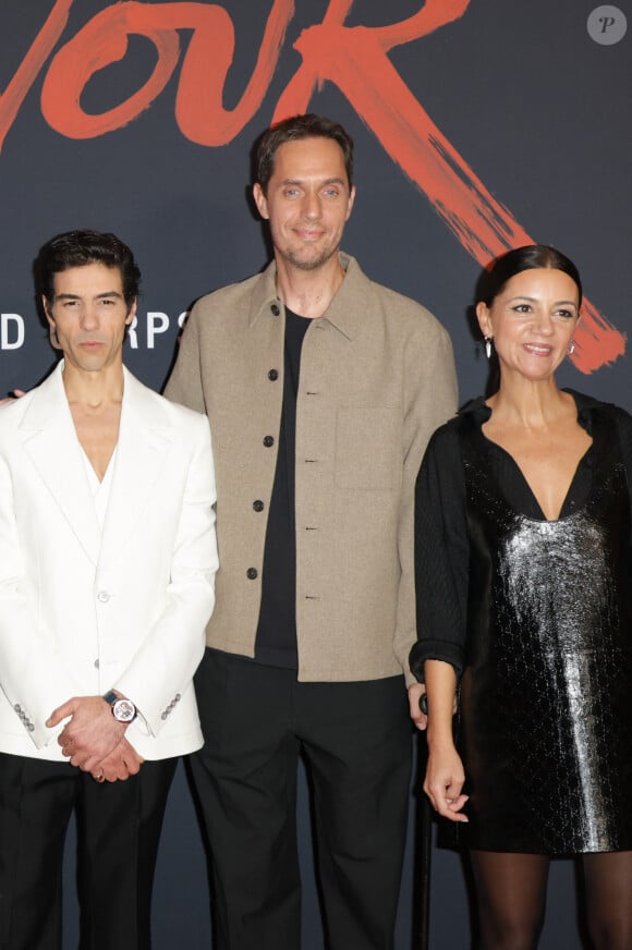 Tahar Rahim, Grand Corps Malade ( GCM, Fabien Marsaud) et Marie-Julie Baup lors de l'avant-première du film "Monsieur Aznavour" au cinéma Le Grand Rex à Paris le 22 octobre 2024. © Coadic Guirec / Bestimage 