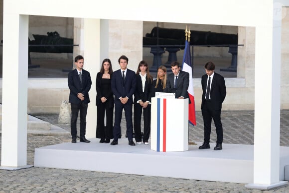 Stella Belmondo, Victor Belmondo, Giacomo Belmondo, Alessandro Belmondo, Annabelle Belmondo lors de la cérémonie d'hommage national à Jean-Paul Belmondo à l'Hôtel des Invalides à Paris, France, le 9 septembre 2021. © Dominique Jacovides/Bestimage 