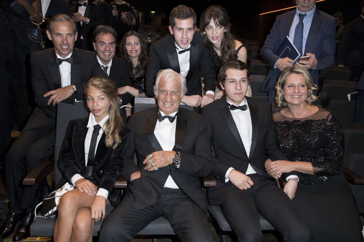 photo-le-clan-belmondo-est-plus-que-jamais-divis-paul-belmondo