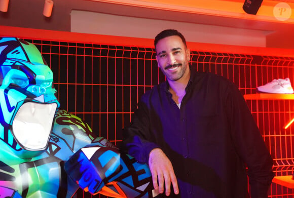 Adil Rami - Lancement de la collaboration artistique Puma x Richard Orlinski à Paris. Le 24 octobre 2024 © Anne-Sophie Guebey / Bestimage