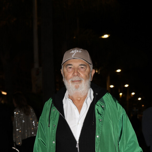 Cannes, FRANCE - Gérard Jugnot quitte la projection d'"Emilia Perez" à l'Alban à Cannes, France, marquant une autre soirée mémorable dans l'atmosphère animée du célèbre festival du film. Sur la photo : Gérard Jugnot