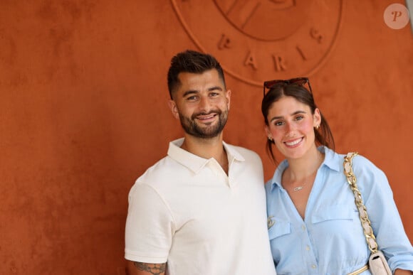 Benoit Assadi et Jesta Hillmann au village lors des Internationaux de France de Tennis de Roland Garros 2023. Paris, le 7 juin 2023. © Jacovides / Moreau / Bestimage