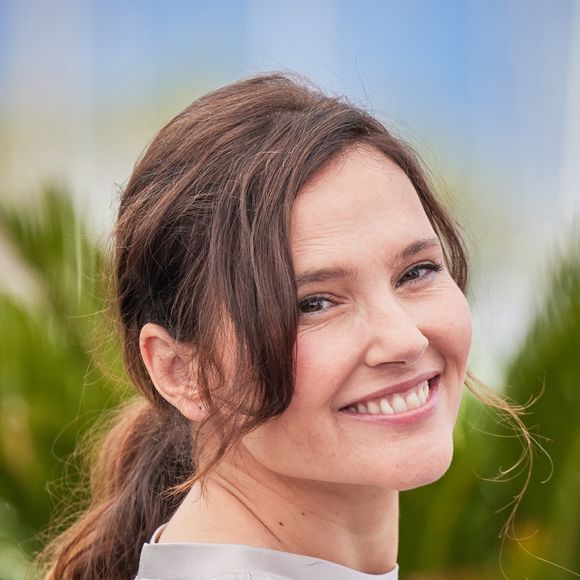 Virginie Ledoyen au photocall de "Le Retour (homecoming)" lors du 76ème Festival International du Film de Cannes, le 18 mai 2023. © Jacovides/Moreau/Bestimage 
