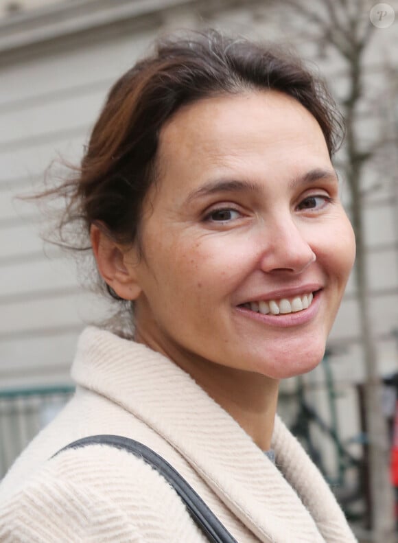 Exclusif - Virginie Ledoyen - People à la sortie des studios RTL à Paris. Le 11 décembre 2019 © Jonathan Rebboah / Panoramic / Bestimage 