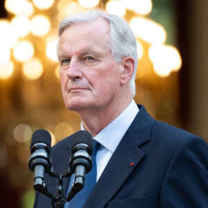 Michel Barnier a été opéré d'une lésion cervicale ce week-end
Le premier ministre Michel Barnier - Le nouveau Premier ministre M.Barnier et le Premier ministre sortant G.Attal lors de la cérémonie de passation des pouvoirs à l'hôtel Matignon à Paris. © Jeanne Accorsini / Pool / Bestimage 