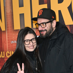 Lucie Bernardoni et son mari Patrice Maktav - Avant-première du film "Mon héroïne" au cinéma UGC Normandie à Paris le 12 décembre 2022. © Coadic Guirec/Bestimage