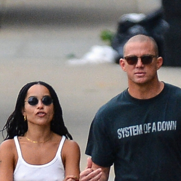 Ils ne s'étaient plus séparés depuis et avaient donc souhaité passer à la vitesse supérieure. 
Channing Tatum et sa supposée compagne Zoe Kravitz retrouvent un ami pour aller déjeuner à New York chez Alfresco le 28 Août 2021 