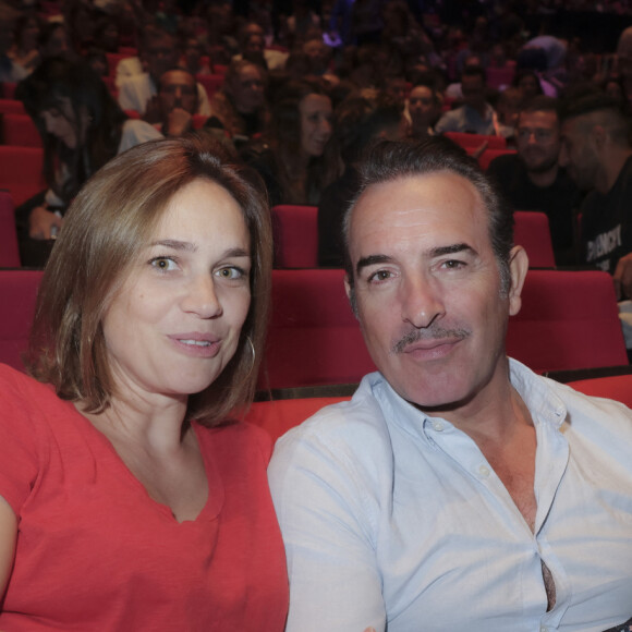 Exclusif - Nathalie Pechalat et son mari Jean Dujardin - People à la représentation exceptionnelle du spectacle musical "Sur la route Enchantée" de Chantal Goya au Palais des Congrès de la Porte Maillot à Paris - © Jack Tribeca / Bestimage