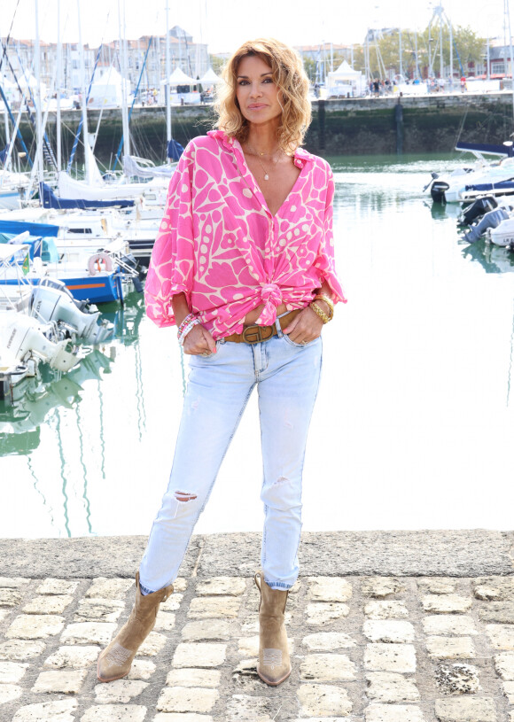 Ingrid Chauvin au photocall de la série "Demain Nous Appartient" lors de la 25ème édition du Festival de la fiction de la Rochelle, France, le 16 septembre 2023. © Denis Guignebourg/BestImage