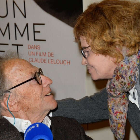 Jean-Louis Trintignant et sa femme Nadine Trintignant - People à la projection du film "Un homme et une femme" en version restaurée, pour fêter les 50 ans du film ainsi que les 13 ans de Sophie Dulac Distribution au cinéma L'Arlequin, à Paris, le 6 novembre 2016. © Coadic Guirec/Bestimage  People attending "Un Homme et Une Femme" screening for its 50th Anniversary at l'Arlequin cinema on November 6th, 2016 in Paris, France. © Coadic Guirec/Bestimage 