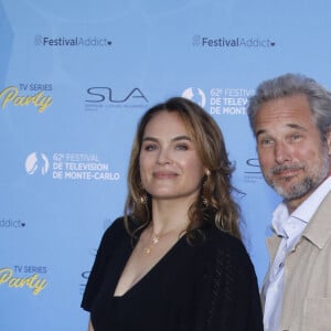 Melanie Maudran et Fabrice Deville sur le tapis bleu du photocall de la soirée du 62ème Festival de Télévision de Monte-Carlo, à Monaco, le 17 juin 2023. © Denis Guignebourg/BestImage 