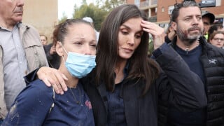 Inondations en Espagne : Une star internationale s'unit à la famille royale, et porte secours aux victimes