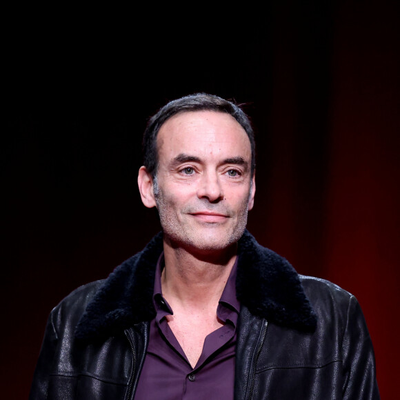 Anthony Delon - Pour la séance de clôture de la 16ème édition du Festival Lumière de Lyon, un hommage tout particulier a été rendu à l'acteur Alain Delon en projetant "Plein Soleil" de René Clément. Pour l'occasion Vincent Lindon a prononcé un discours en présence de Anthony Delon, qui, sous le coup de l'émotion, a fondu en larmes pendant l'évocation de son père. C'est la première fois, depuis sa disparition, qu'un hommage était rendu en public à Alain Delon, au Halle Tony Garnier, à Lyon, France, le 20 octobre 2024. © Dominique Jacovides/Bestimage