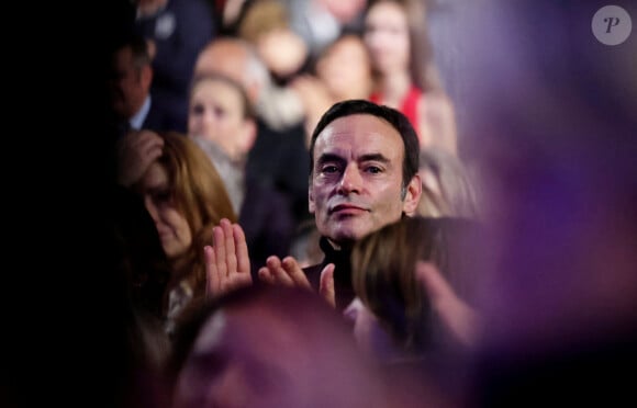 Pour un grand soir pour la famille Delon
Exclusif - Anthony Delon lors de la soirée hommage Ciné-concert symphonique "Alain Delon, le dernier Samouraï" au palais des congrès à Paris le 8 novembre 2024 le jour de son anniversaire. Pour cette soirée, le chef d'orchestre Vahan Mardirossian a dirigé l'orchestre symphonique de Douai. © Jacovides / Moreau / Bestimage