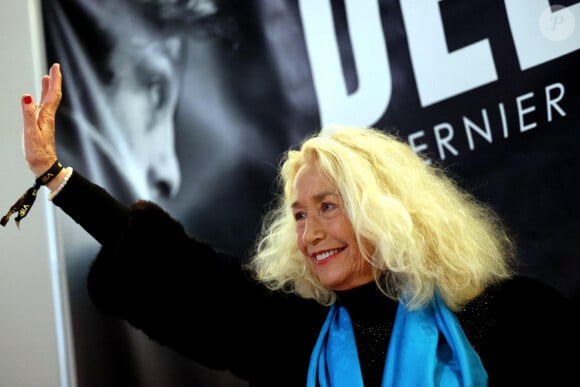 Exclusif - Brigitte Fossey au photocall de la soirée Ciné-concert symphonique "Alain Delon, le dernier Samouraï" au Palais des congrès à Paris le 8 novembre 2024 le jour de son anniversaire. © Jacovides / Moreau / Bestimage 