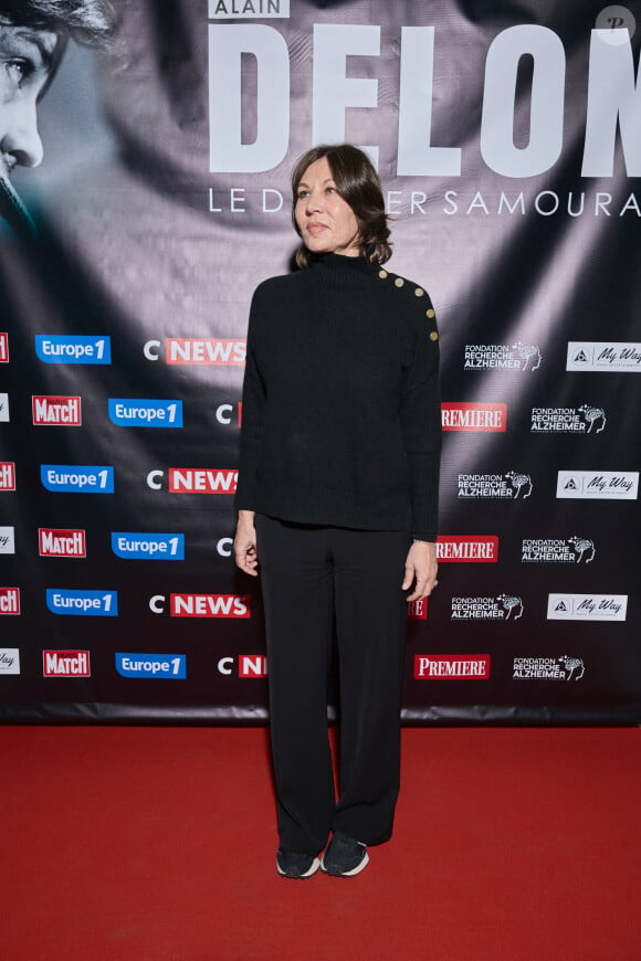 Exclusif - Mathilde Seigner au photocall de la soirée Ciné-concert symphonique "Alain Delon, le dernier Samouraï" au Palais des congrès à Paris le 8 novembre 2024 le jour de son anniversaire. © Jacovides / Moreau / Bestimage 