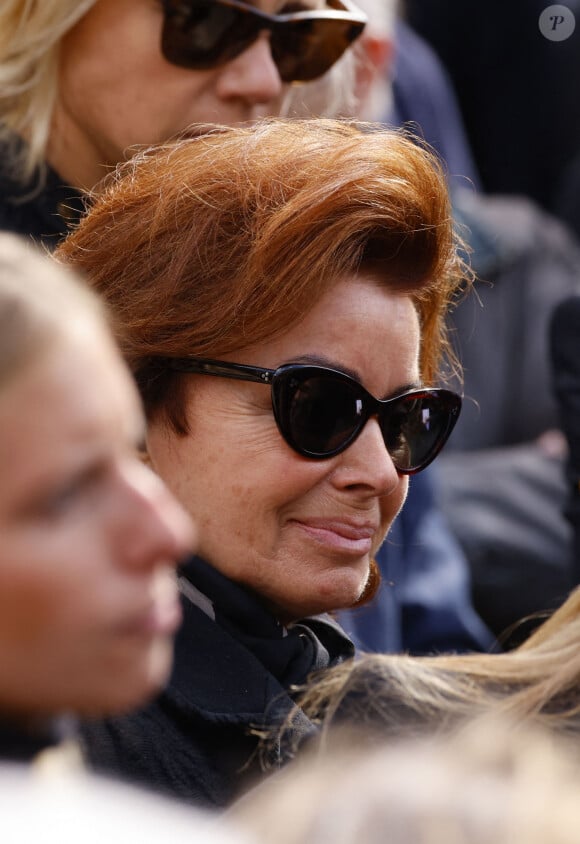 Dominique Tapie (femme du défunt) - Sorties de la messe funéraire en hommage à Bernard Tapie en l'église Saint-Germain-des-Prés à Paris. Le 6 octobre 2021 © Jacovides-Moreau / Bestimage