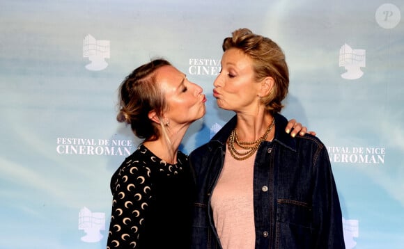 Audrey Lamy et sa soeur Alexandra Lamy - 6ème édition du festival Cinéroman à Nice le 1er octobre 2024. © Dominique Jacovides - Bruno Bebert / Bestimage