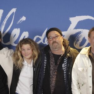 Hugues Delamarliere, Xavier Beauvois, sa fille Madeleine, Jean-Paul Rouve, Xavier Maly, guest lors de l'avant-première du film "La vallée des fous" au Pathé Wepler à Paris le 12 novembre 2024. © Jack Tribeca / Bestimage