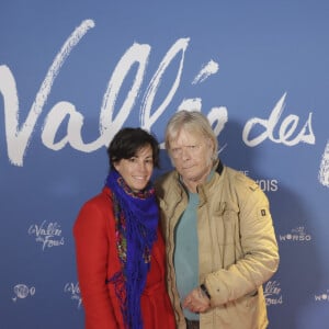 Renaud et sa femme Cerise (Christine Marot) lors de l'avant-première du film "La vallée des fous" au Pathé Wepler à Paris le 12 novembre 2024. © Jack Tribeca / Bestimage