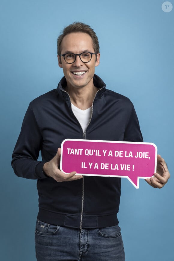 Mais aussi bien habillé !
Exclusif - Damien Thévenot - Backstage de l'émission "Tout le monde chante contre le cancer" au Palais des Congrès à Paris, diffusée le 23 décembre sur W9. © Giancarlo Gorassini-Cyril Moreau / Bestimage