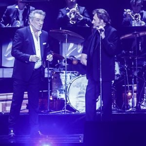 Exclusif - Eddy Mitchell, Johnny Hallyday et Jacques Dutronc - Premier concert "Les Vieilles Canailles" au stade Pierre Mauroy à Lille. Le trio sera en concert à Paris à l'Accorhotels Arena Popb Bercy le 24 juin, et sera retransmis en direct sur TF1 en Prime Time. Lille, le 10 juin 2017 © Andred / Bestimage  Exclusive - Special Price - No Web No Blog pour Belgique et Suisse 