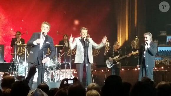 DR - BI - Eddy Mitchell, Johnny Hallyday et Jacques Dutronc - Premier concert "Les Vieilles Canailles" au POPB de Paris-Bercy à Paris, du 5 au 10 novembre 2014. 