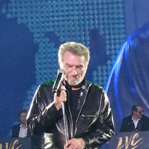 DR - BI - Eddy Mitchell, Johnny Hallyday et Jacques Dutronc - Premier concert "Les Vieilles Canailles" au POPB de Paris-Bercy à Paris, du 5 au 10 novembre 2014. 