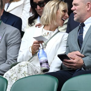 Le couple est aujourd'hui à la tête d'un pactole de 35 millions d'euros
Zara Tindall et Mike Tindall. © Alpha Press/Bestimage