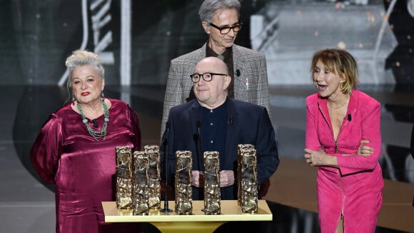 "Michel ne venait pas" : Thierry Lhermitte se confie sur la troupe du Splendid qui s'est essoufflée au fil des ans