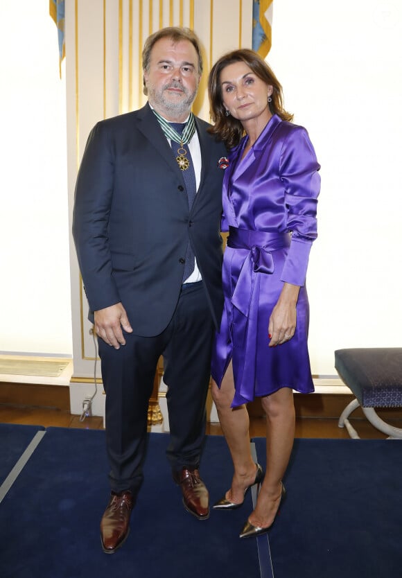 Pierre Hermé et sa femme Valérie - Cérémonie de remise des insignes de Commandeur dans l'Ordre des Arts et des Lettres à Pierre Hermé et de Chevalier dans l'Ordre des Arts et des Lettres à David Sinapian au Ministère de la Culture à Paris, le 23 septembre 2019. © Marc Ausset-Lacroix/Bestimage 