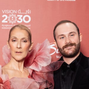 Celine Dion et son fils René-Charles Angélil au photocall du défilé anniversaire Elie Saab "1001 Seasons of Elie Saab" à l'espace "The Venue" à Riyad, Arabie saoudite le 13 novembre 2024. © Tiziano Da Silva / Bestimage