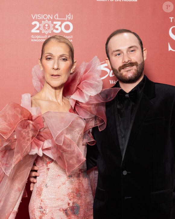 Celine Dion et son fils René-Charles Angélil au photocall du défilé anniversaire Elie Saab "1001 Seasons of Elie Saab" à l'espace "The Venue" à Riyad, Arabie saoudite le 13 novembre 2024. © Tiziano Da Silva / Bestimage