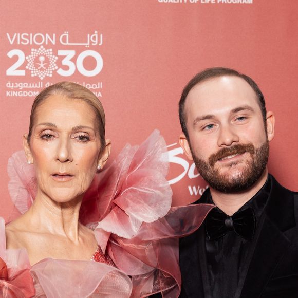 Celine Dion et son fils René-Charles Angélil au photocall du défilé anniversaire Elie Saab "1001 Seasons of Elie Saab" à l'espace "The Venue" à Riyad, Arabie saoudite le 13 novembre 2024. © Tiziano Da Silva / Bestimage