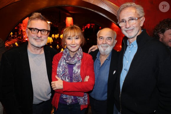 Au sujet de la troupe, il a confié à Ici Paris que depuis la mort de Michel Blanc, "L'histoire du groupe ne sera plus jamais pareille". 
Exclusif - Bruno Moynot, Gerard Jugnot, Marie-Anne Chazel et Thierry Lhermitte au lancement du livre du Splendid intitulé "Le Splendid par Le Splendid" au Buddha Bar à Paris, France, le 20 novembre 2024.