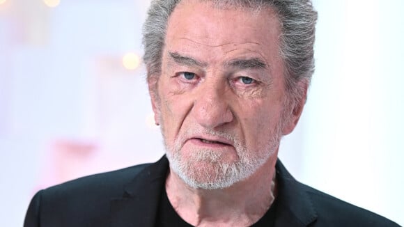 Après des semaines d'absence, Eddy Mitchell est de retour : face à l'inquiétude, son mode de vie a été bouleversé