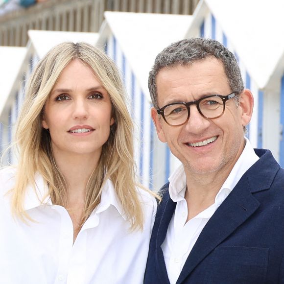 Laurence Arné et son compagnon Dany Boon au photocall du film "La Famille Hennedricks" lors du 38ème festival du film de Cabourg, France, le 15 juin 2024. Les Journées romantiques du 38ème Festival du film de Cabourg (Calvados) auront lieu du 12 au 16 juin. © Coadic Guirec/Bestimage 