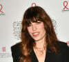 Lou Doillon est une maman épanouie. 
Lou Doillon - Photocall du " Dîner de la Mode " au bénéfice du Sidaction, au Palais de Tokyo, dans le cadre de la Fashion Week de Paris. © Rachid Bellak / Bestimage 