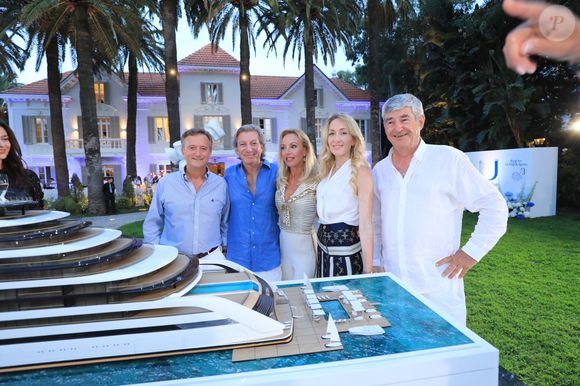 Exclusif - Frank Binder, Ceawlin Thynn, marquis de Bath, la princesse Camilla de Bourbon des Deux-Siciles, Andrew Lampert - Soirée privée chez le prince Charles et la princesse Camilla de Bourbon des Deux-Siciles au Château de Saint-Tropez à Saint-Tropez, à l'occasion de la présentation du super yacht résidentiel Ulyssia Ce bateau, qui fera 324 mètres de long, soit 55 mètres de plus que le Titanic, sillonnera les mers à partir de 2028, et pourra accueillir 132 résidences privées dans un luxe extraordinaire. Le 30 juillet 2024 © Franz Chavaroche / Bestimage 