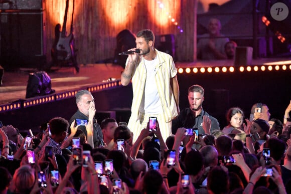 Exclusif - Jérémy Frérot - "Fête de la Musique 2022 : Le 40ème anniversaire - Grand Concert France Télévisions" sur l'Esplanade de l'Europe à Montpellier. Le 21 juin 2022 © Cyril Moreau-Bruno Bebert / Bestimage 