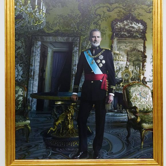 La Banque d'Espagne (Banco de España) a présenté aux médias les nouvelles images étonnantes du roi Felipe VI et de la reine Letizia d'Espagne, prises par la photographe Annie Leibovitz, à Madrid, Espagne, le 25 novembre 2024. © Dana Press/Bestimage 