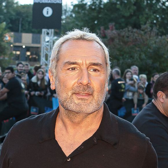 "La vie n'a pas toujours été tendre avec lui. Quand j'ai été capable de l'aider, je l'ai fait tout naturellement".
Gilles Lellouche - Avant-première du film "L'amour Ouf" au Kinepolis de Lomme près de Lille le 13 octobre 2024. © Stéphane Vansteenkiste/Bestimage 