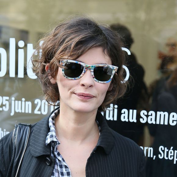 Audrey Tautou à l'exposition "55 Politiques" à l'Espace Dupin à Paris. L'exposition met à l'honneur 55 femmes engagées en politique de -51 avant J.C jusqu'à aujourd'hui. Paris le 9 juin 2016. © Marc Ausset-Lacroix/Bestimage