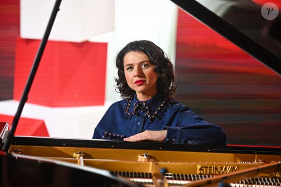 La pianiste Katia Buniatishivli sera aussi de la partie.
Exclusif - Khatia Buniatishvili - Enregistrement de l'émission "Vivement Dimanche", présentée par M.Drucker et diffusée le 27 octobre sur France 3 © Guillaume Gaffiot / Bestimage