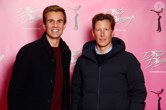 Exclusif - Jean-Baptiste Marteau et son compagnon Jean de Reynal - Photocall du spectacle "Dirty Dancing" au Dôme de Paris. Le 27 novembre 2024 © Christophe Clovis / Bestimage